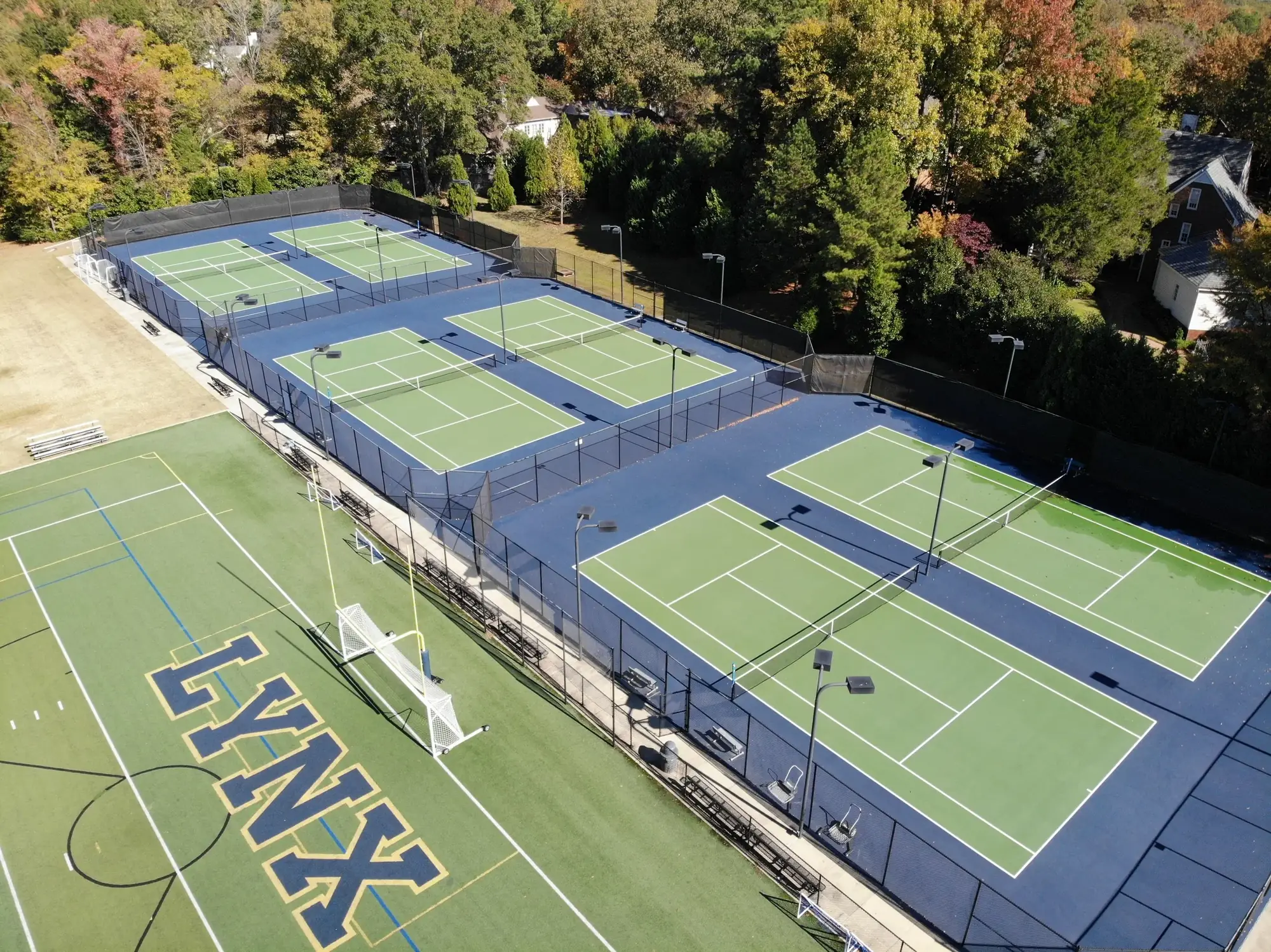 Paddle sport court construction
